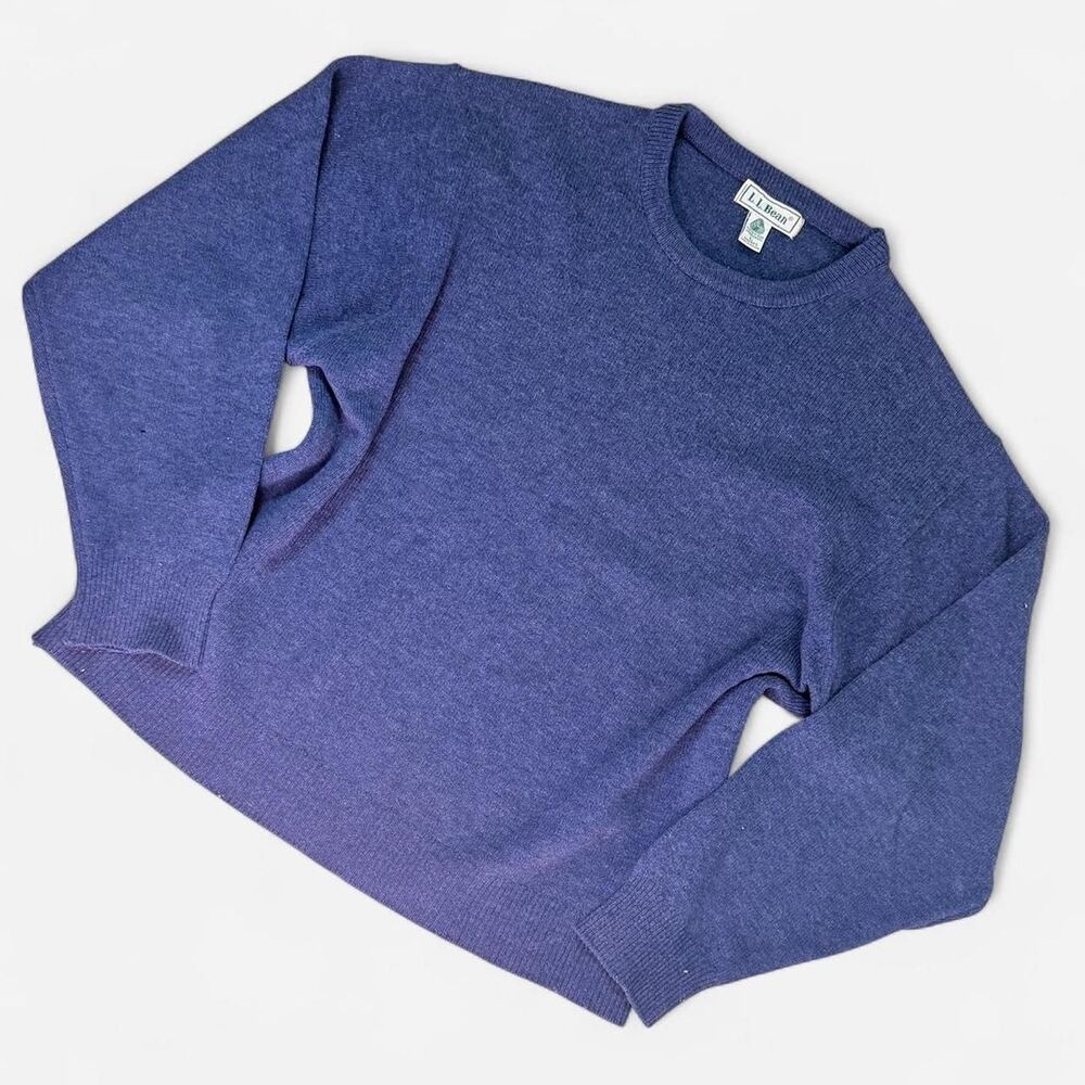 Vintage LL Bean Navy Blue 100% Wool Lambswool Made in Ireland Sweater Size Large